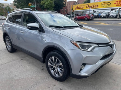 2018 Toyota RAV4 Hybrid XLE AWD in Jamaica, NY