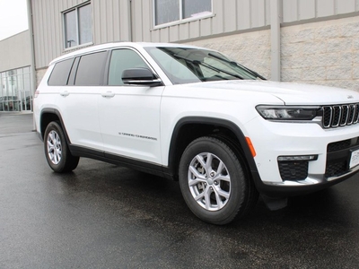 2022 Jeep Grand Cherokee L 4WD Limited in Wood River, IL
