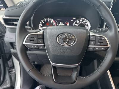 2023 Toyota Highlander LE in Katy, TX