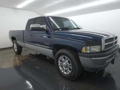 2002 Dodge Ram 2500 for Sale in Chicago, Illinois