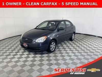 2010 Hyundai Accent for Sale in Northwoods, Illinois