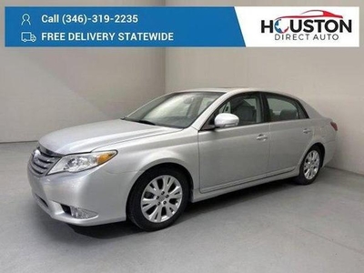 2011 Toyota Avalon for Sale in Chicago, Illinois