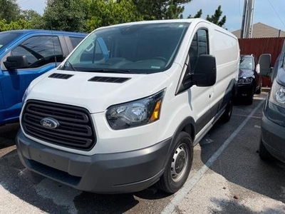 2017 Ford Transit-150 for Sale in Chicago, Illinois