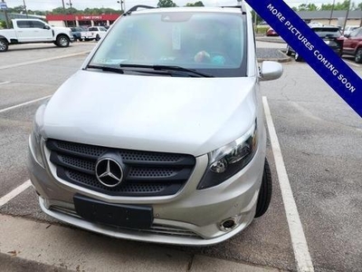 2018 Mercedes-Benz Metris for Sale in Chicago, Illinois