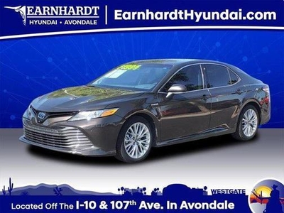 2018 Toyota Camry Hybrid for Sale in Chicago, Illinois
