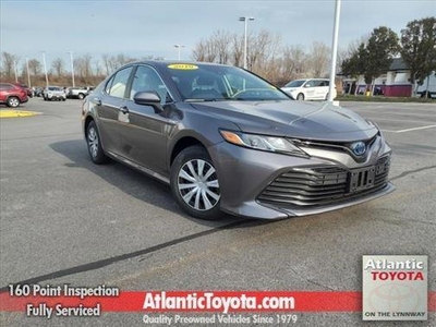 2019 Toyota Camry Hybrid for Sale in Northwoods, Illinois