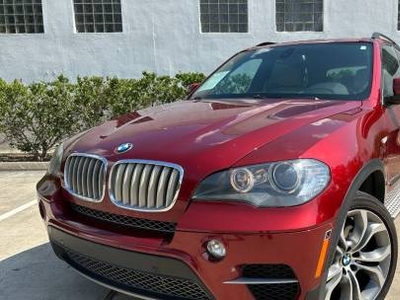BMW X5 4.4L V-8 Gas Turbocharged