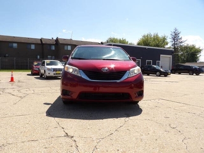 2012 Toyota Sienna