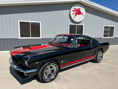 FOR SALE: 1965 Ford Mustang Fastback $37,995 USD
