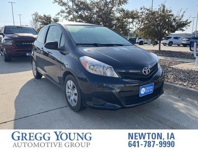 2013 Toyota Yaris for Sale in Northwoods, Illinois