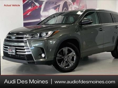2017 Toyota Highlander for Sale in Northwoods, Illinois