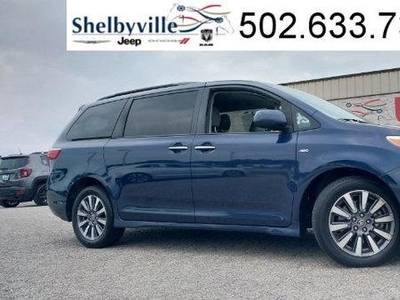 2020 Toyota Sienna for Sale in Crestwood, Illinois