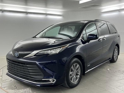 2021 Toyota Sienna for Sale in Canton, Michigan