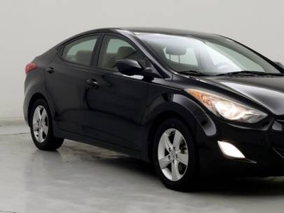 Hyundai Elantra L -