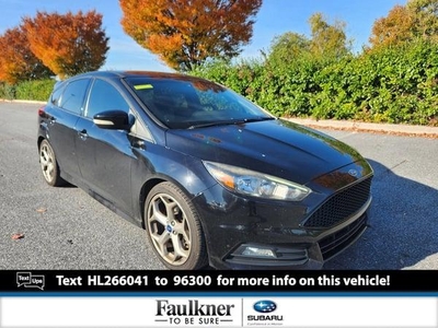 2017 Ford Focus for Sale in Northwoods, Illinois