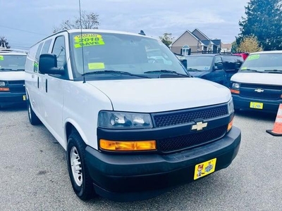 2018 Chevrolet Express 2500 for Sale in Northwoods, Illinois