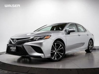 2018 Toyota Camry for Sale in Northwoods, Illinois