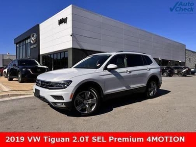 2019 Volkswagen Tiguan for Sale in Northwoods, Illinois