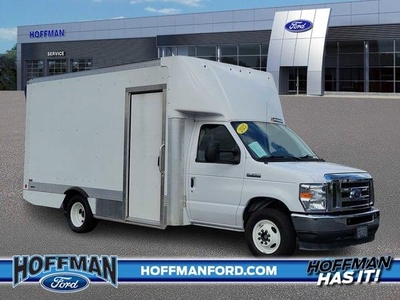 2021 Ford E-350 and Econoline 350 for Sale in Northwoods, Illinois