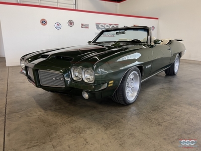 FOR SALE: 1971 Pontiac GTO $136,990 USD