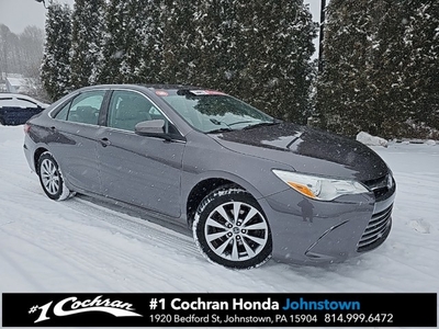 Used 2016 Toyota Camry XLE FWD