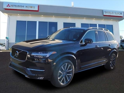 2019 Volvo XC90 T6 AWD Momentum