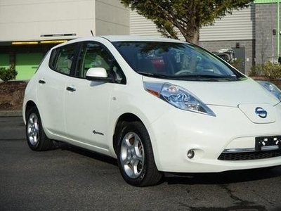 2011 Nissan LEAF for Sale in Saint Louis, Missouri