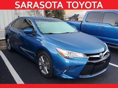 2017 Toyota Camry Hybrid for Sale in Chicago, Illinois