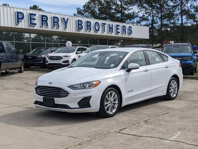 2019 Ford Fusion Hybrid for Sale in Saint Louis, Missouri