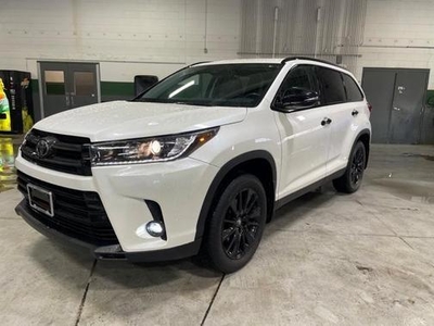 2019 Toyota Highlander for Sale in Saint Louis, Missouri