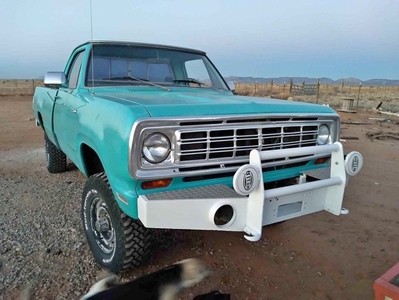 FOR SALE: 1973 Dodge Power Wagon $14,000 USD