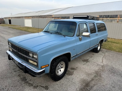 FOR SALE: 1991 Chevrolet Suburban $11,500 USD