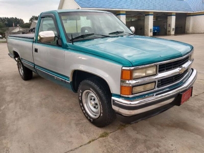 FOR SALE: 1994 Chevrolet Silverado $9,495 USD