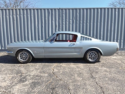 1965 Ford Mustang Fastback 2+2 Coupe
