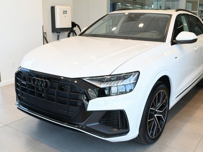 Audi Q8 55 Premium Plus quattro 4D Sport Utility