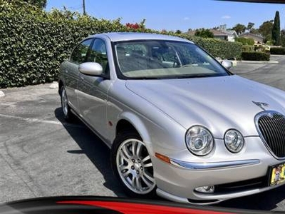 Jaguar S-TYPE 4.2L V-8 Gas