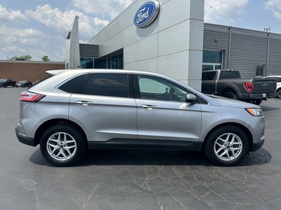 Pre-Owned 2022 Ford