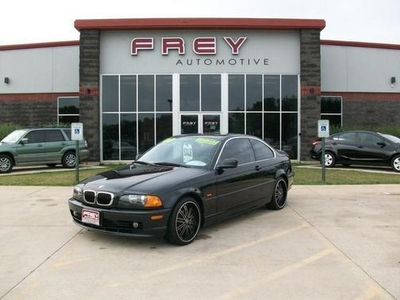 2003 BMW 325 for Sale in Co Bluffs, Iowa