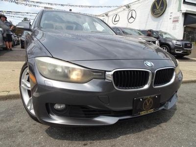 2013 BMW 3-Series for Sale in Co Bluffs, Iowa