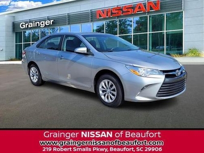 2015 Toyota Camry for Sale in Co Bluffs, Iowa