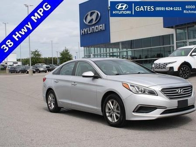 2016 Hyundai Sonata for Sale in Co Bluffs, Iowa