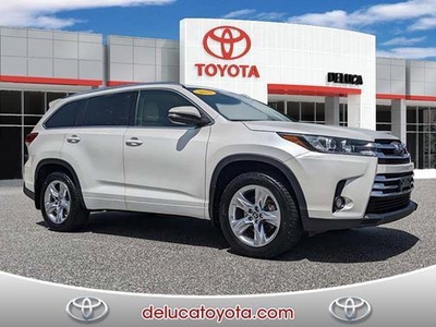 2018 Toyota Highlander for Sale in Co Bluffs, Iowa