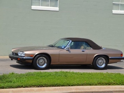 FOR SALE: 1989 Jaguar XJS $24,995 USD