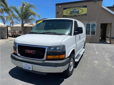 2015 GMC Savana Cargo