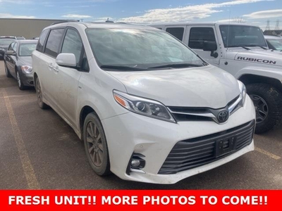 2018 Toyota Sienna AWD XLE 7-Passenger 4DR Mini-Van