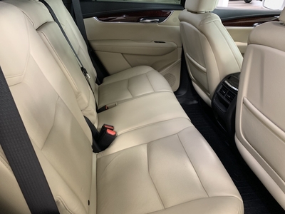 2017 Cadillac XT5 Premium Luxury in Mankato, MN