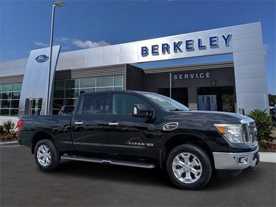 2017 Nissan Titan XD for Sale in Chicago, Illinois