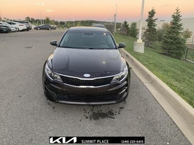 2018 Kia Optima for Sale in Saint Louis, Missouri