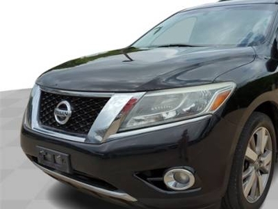 Nissan Pathfinder 3.5L V-6 Gas