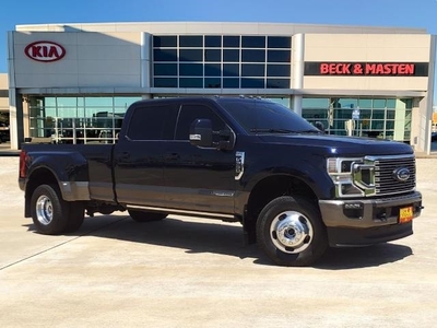 Pre-Owned 2022 Ford F-350SD King Ranch